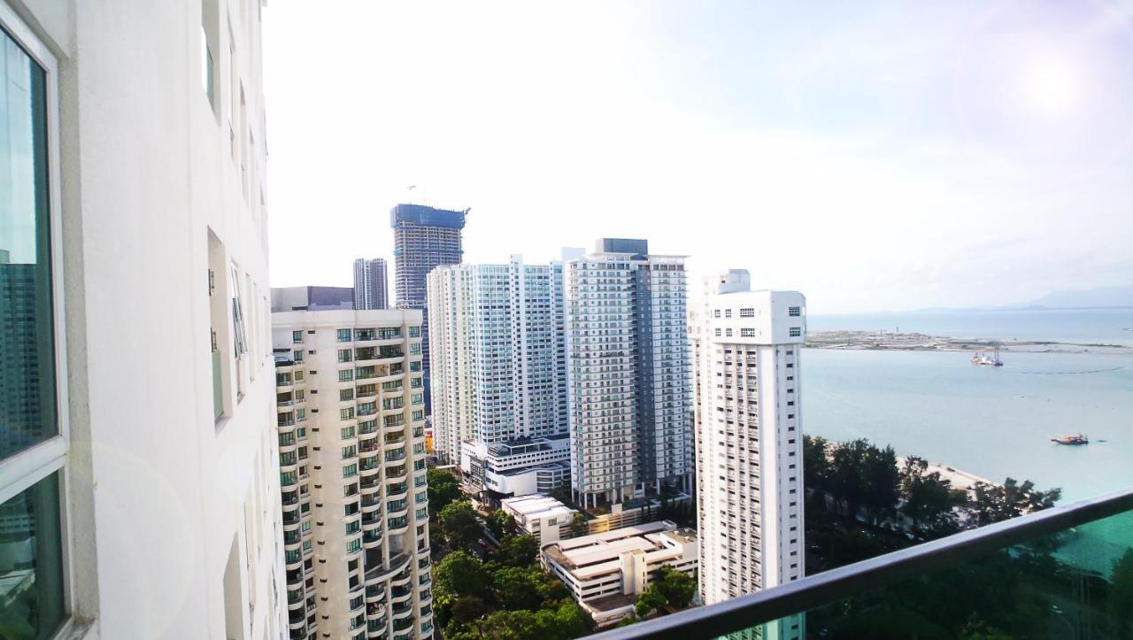 Mansion One Entire House 3 Queenbeds - Spacious Balcony Seaview George Town Exterior photo